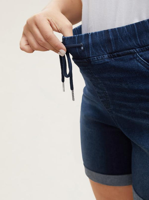 Stretchy Plus Size Denim Shorts