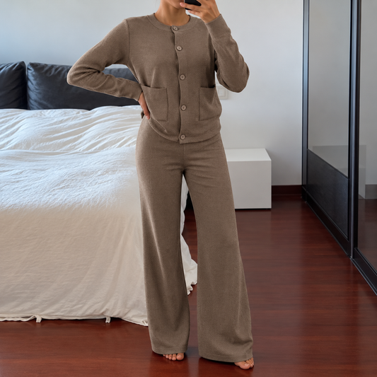 Fallé™ Cozy Knit Set
